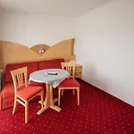 Embacherhof Pensjonat 3*
