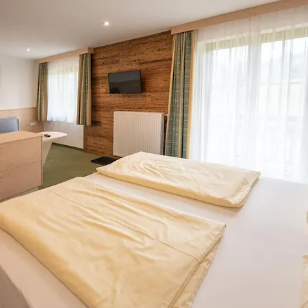 Embacherhof 3* Embach