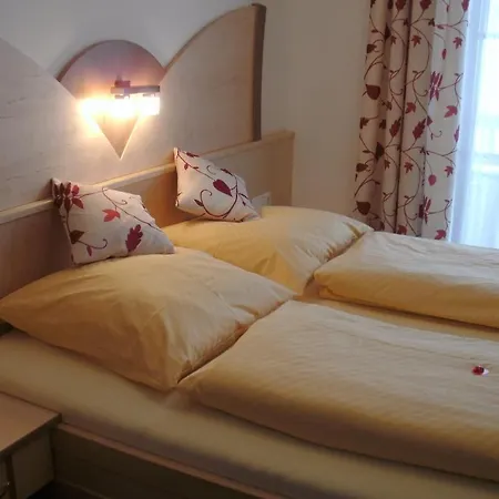 Embacherhof Gæstehus 3*