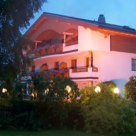 Guest house Embacherhof 3*
