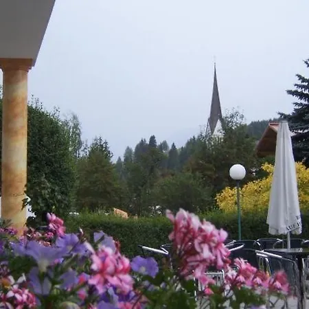 Guest house Embacherhof Embach