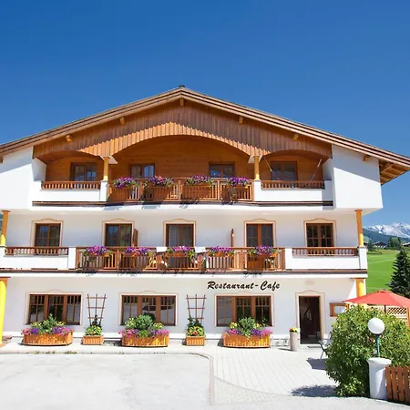 Pensjonat Embacherhof 3*